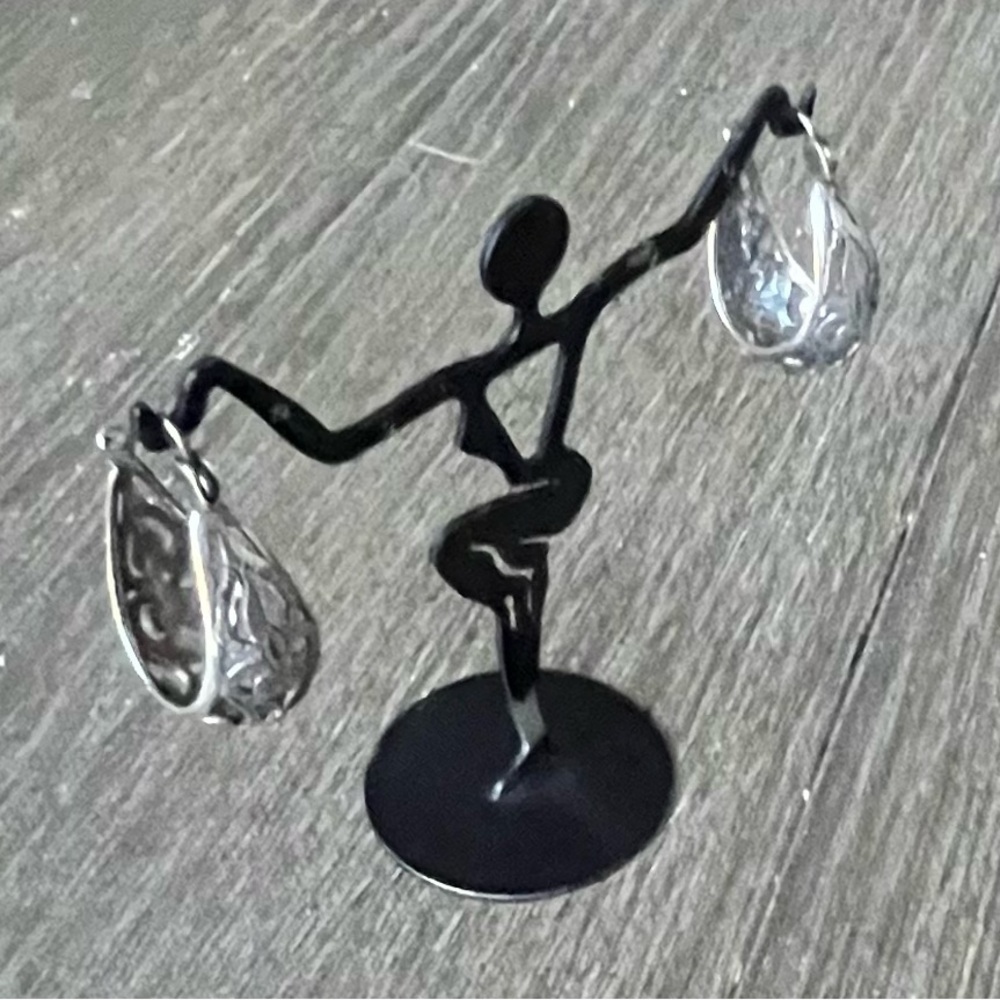 Silpada NLA! RARE! Antique Filigree .925 Silver Tear Drop hoop Earrings - Picture 2 of 9